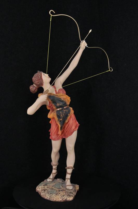 Diana s lukem - 100 cm - colours Zakázková výroba
