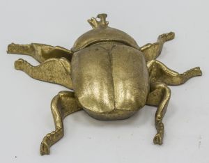 Figurine Beetle
