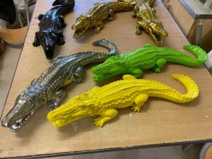 Krokodýl | černý, stříbrný, zelený, zlatý, žlutý