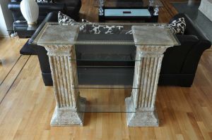 Dekorační TV stůl ,, Antické sloupy ,, - col.123 Zakázková výroba