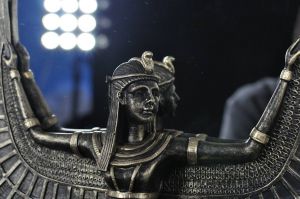 Egyptská Soška NIKÉ - zrcadlo Zakázková výroba